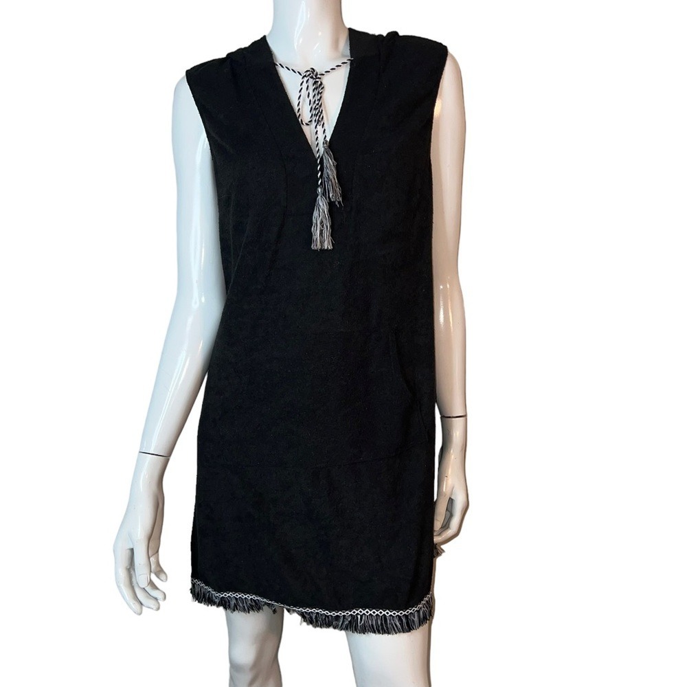 Cover 2 Cover Hooded V-Neck Sleeveless Black Swimsuit Coverup